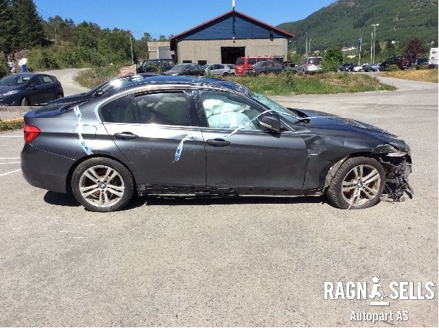 BMW 3-Serie 2012-2018 (F30/F31/F34) (F30/F31/F34), Motorkode: B48-B20A, Girkassekode: 24 00 8 665 291