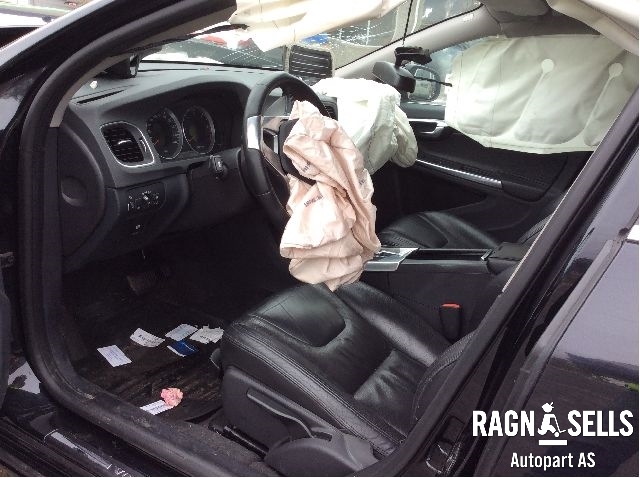 Volvo V60 2010-2013 (Type I, Fase 1) , Motorkode: D5204T2, Girkassekode: tf-80sc