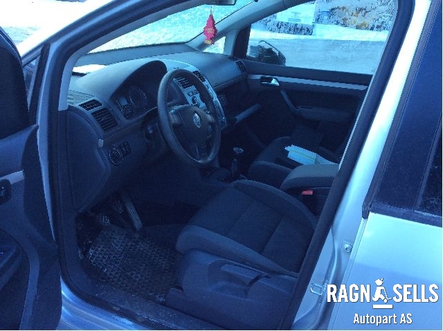 VW Touran 2007-2010 (Type I, Fase 2) , Motorkode: BLS, Girkassekode: KWD
