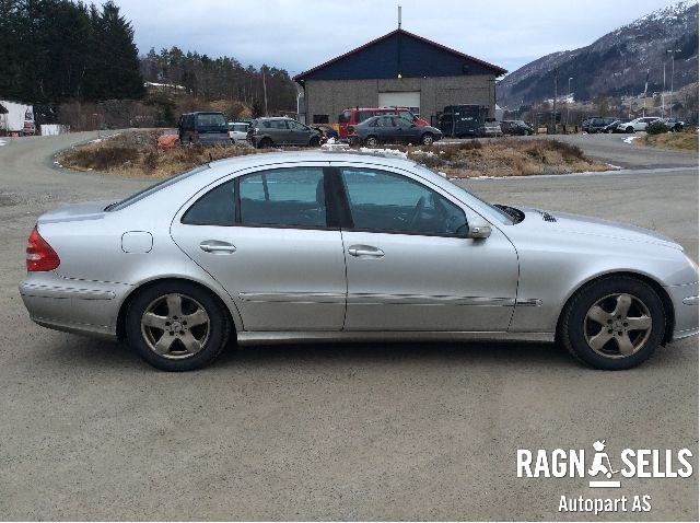 Mercedes E-Klasse 2002-2006 (Fase 1) (W211) (W211), Motorkode: OM646.961, Girkassekode: 
