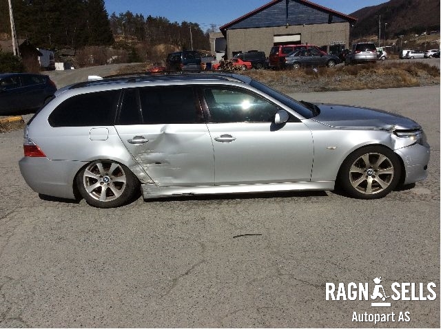 BMW 5-Serie 2003-2010 (E60/E61) (E60/E61), Motorkode: N47-D20C, Girkassekode: 24 00 7 590 130