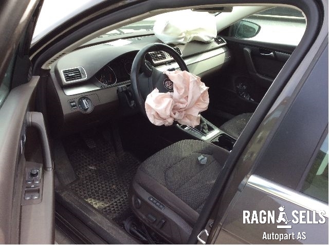 VW Passat 2011-2015 (B7) (B7), Motorkode: CFFB, Girkassekode: NFV