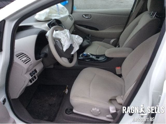 Nissan Leaf 2011-2017 (Type I) , Motorkode: EM61, Girkassekode: