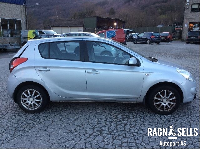 Hyundai i20 2009-2014 (Type I) , Motorkode: G4LA, Girkassekode: 4300002611