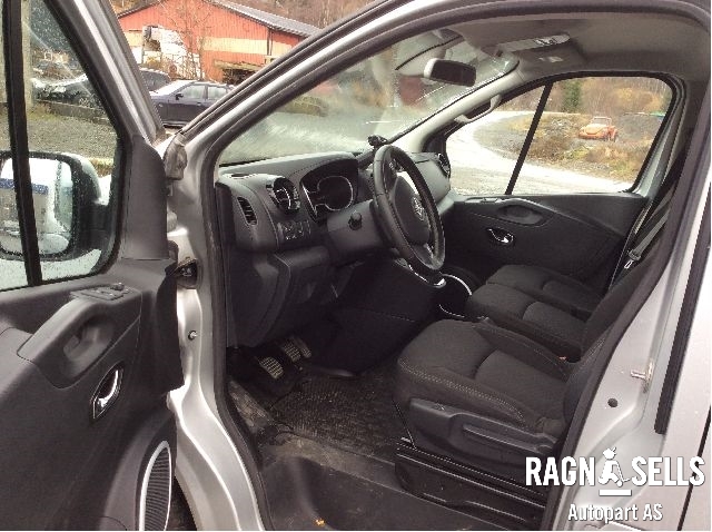 Opel Vivaro B 2014-2019 , Motorkode: M9R-780, Girkassekode: 93453891