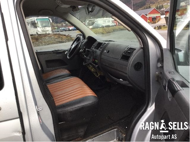 VW Transporter / Caravelle 2003-2009 (Fase 1) (T5) (T5), Motorkode: AXB, Girkassekode: HCW