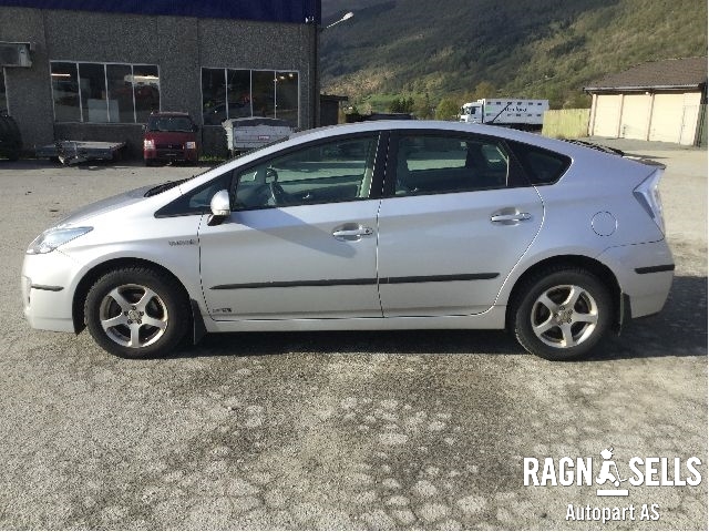 Toyota Prius 2009-2016 (Type III) (COMBI) (COMBI), Motorkode: 2ZR-FXE, Girkassekode: 30900-47060