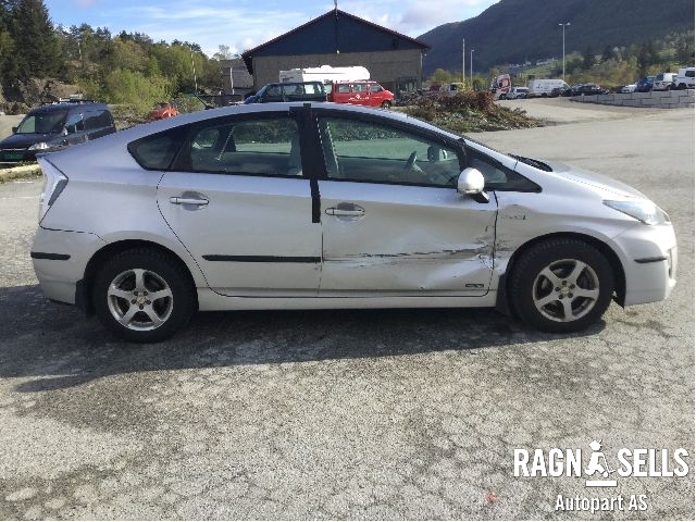 Toyota Prius 2009-2016 (Type III) (COMBI) (COMBI), Motorkode: 2ZR-FXE, Girkassekode: 30900-47060
