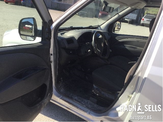 Fiat Doblo 2010-->> (Type II) , Motorkode: 263.A2.000, Girkassekode: 71798299