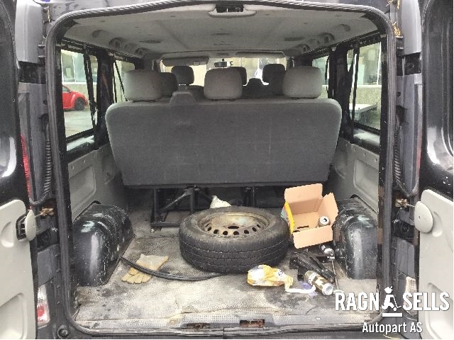 Opel Vivaro A 2001-2006 , Motorkode: F9Q-760, Girkassekode: 