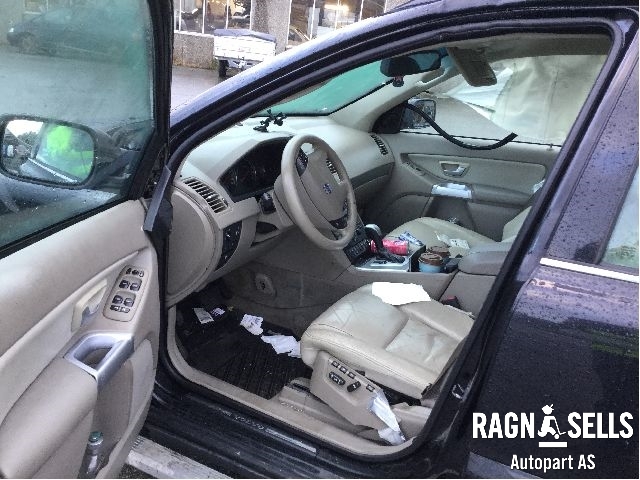 Volvo XC90 2002-2006 (Type I, Fase 1) , Motorkode: D5244T4, Girkassekode: TF80SC  30751348