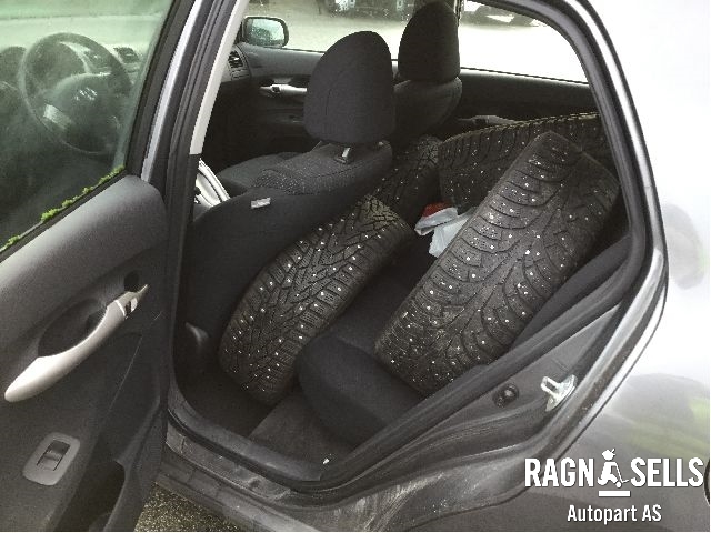 Toyota Auris 2007-2010 (Type I, Fase 1) , Motorkode: 1AD-FTV, Girkassekode: girkasse defekt