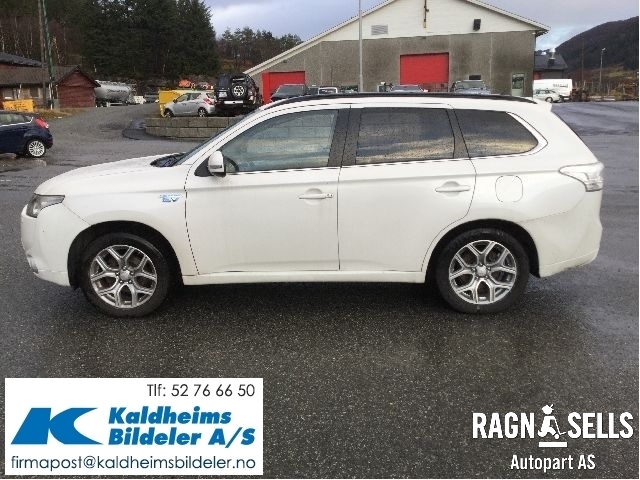 Mitsubishi Outlander 2012-2015 (Type III, Fase 1) , Motorkode: 4B11, Girkassekode: 2700A404