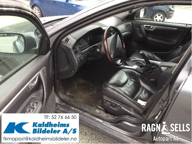 Volvo XC70 2005-2007 (Type I, Fase 2) , Motorkode: D5244T4, Girkassekode: 36050455