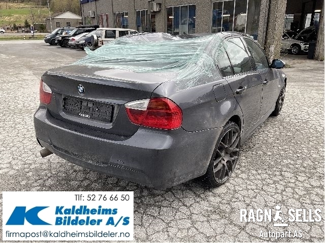 BMW 3-Serie 2005-2011 (E90/E91/E92/E93) (E90/E91/E92/E93), Motorkode: M57-TU2D30, Girkassekode: 24 00 7 555 975