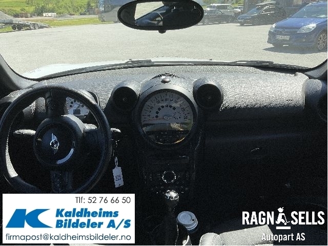 Mini Countryman 2010-2016 (R60) (R60), Motorkode: N47-C16A, Girkassekode: 23 00 9 812 856