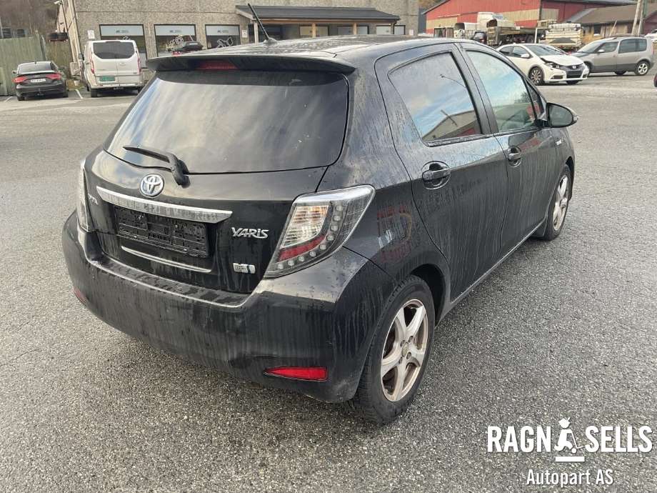Toyota Yaris 2012-2014 (Type III, Fase 1) , Motorkode: 1NZ-FXE, Girkassekode: 3090052010