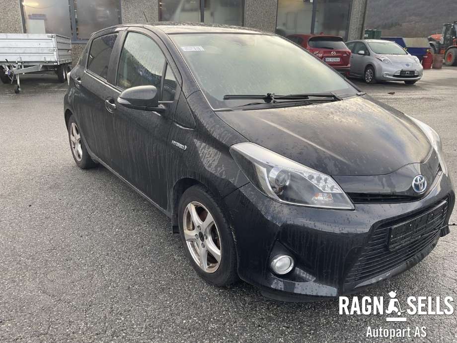Toyota Yaris 2012-2014 (Type III, Fase 1) , Motorkode: 1NZ-FXE, Girkassekode: 3090052010