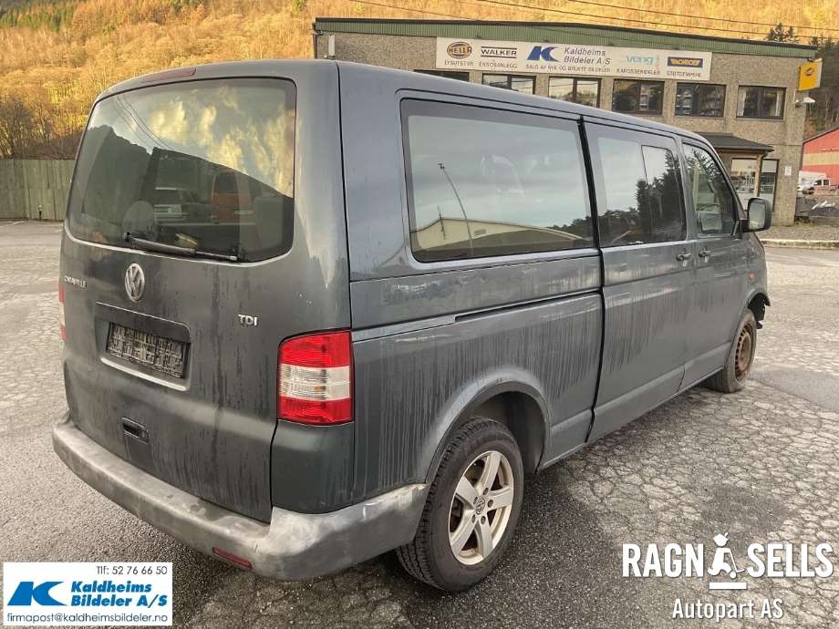 VW Transporter / Caravelle 2003-2009 (Fase 1) (T5) (T5), Motorkode: AXB, Girkassekode: FJL