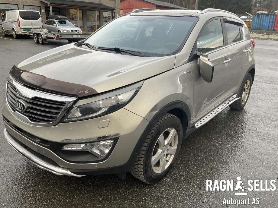 Kia Sportage 2010-2016 (Type III) , Motorkode: D4HA, Girkassekode: 450003B2C0
