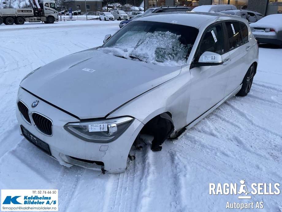 BMW 1-Serie 2011-2015 (Fase 1) (F20/F21) (F20/F21), Motorkode: N47D20C, Girkassekode: 24 00 8 638 272