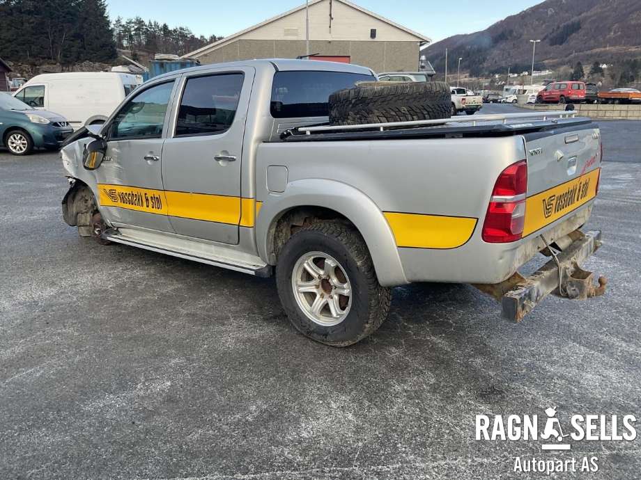Toyota Hilux 2012-2016 , Motorkode: 2KD-FTV, Girkassekode: 330300K750