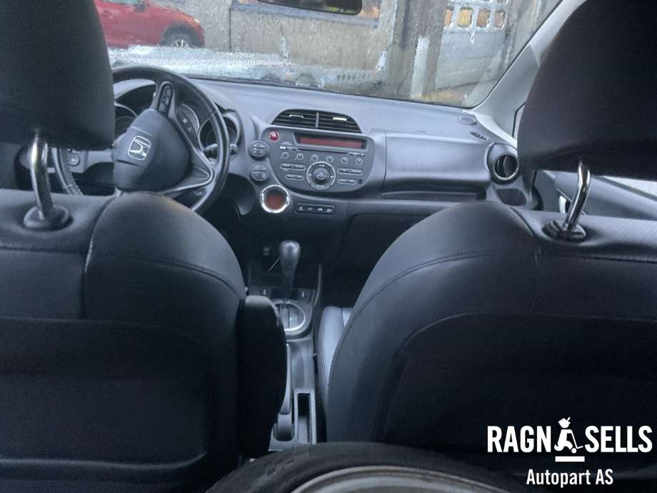 Honda Jazz 2009-2015 (Type II) , Motorkode: L13Z2, Girkassekode: 21210RE5N00