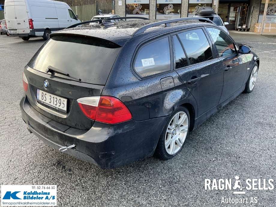 BMW 3-Serie 2005-2011 (E90/E91/E92/E93) (E90/E91/E92/E93), Motorkode: , Girkassekode: 24 00 7 572 464