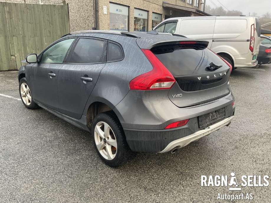 Volvo V40 2012-2019 , Motorkode: D5204T6, Girkassekode: TF-80SD
