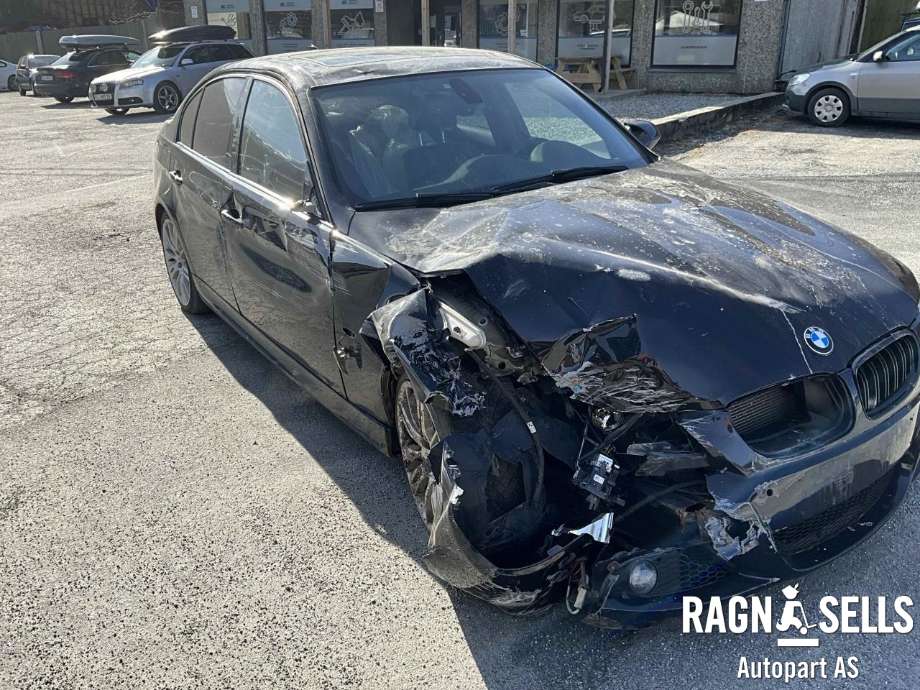 BMW 3-Serie 2005-2011 (E90/E91/E92/E93) (E90/E91/E92/E93), Motorkode: N53B30A, Girkassekode: 24 00 7 630 973