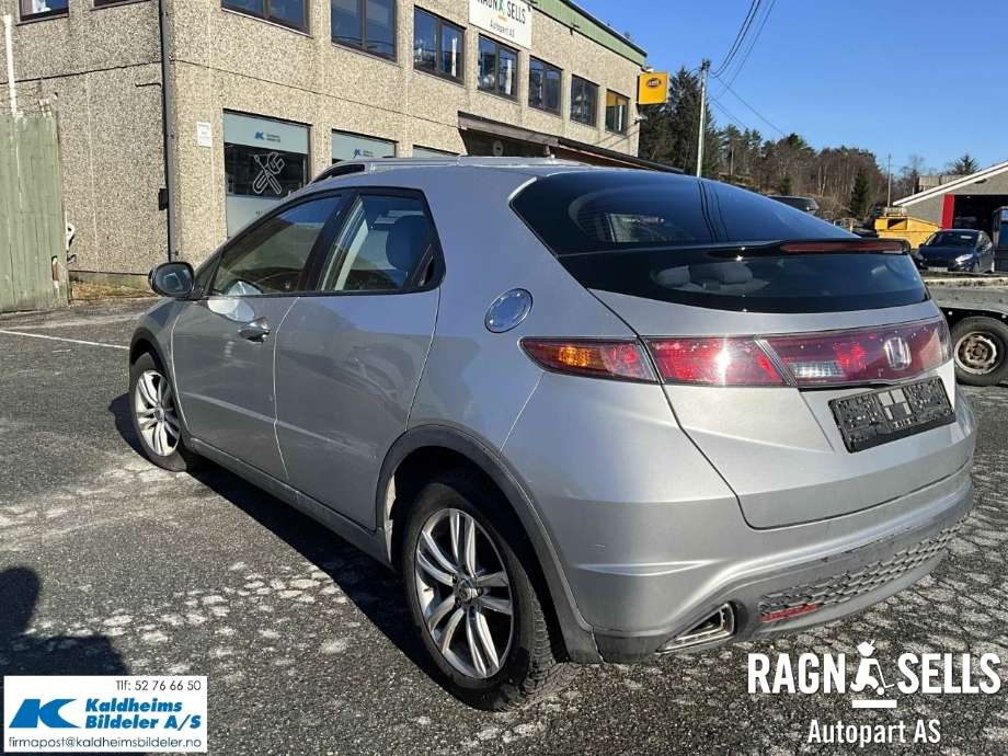 Honda Civic 2006-2011 (Type VIII) , Motorkode: R18A2, Girkassekode: