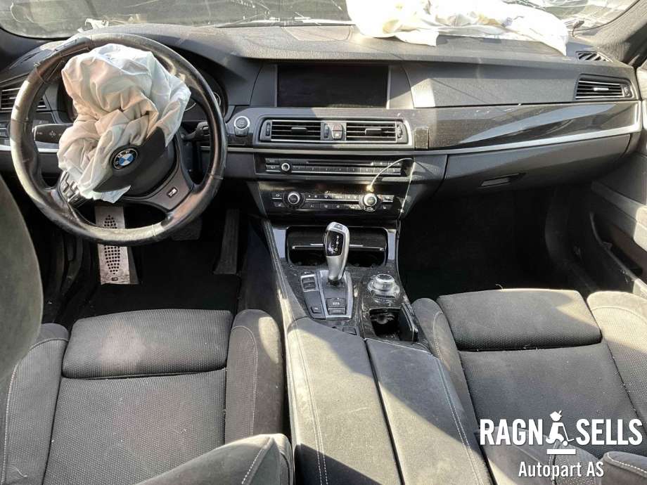 BMW 5-Serie 2010-2017 (F10/F11) (F10/F11), Motorkode: N47D20C, Girkassekode: 24 00 7 642 297