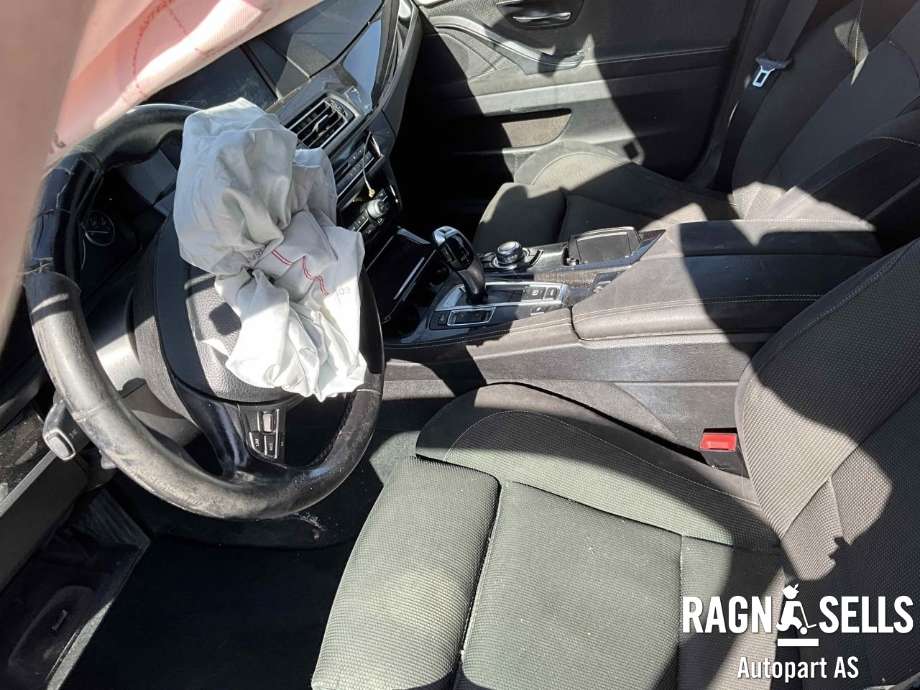 BMW 5-Serie 2010-2017 (F10/F11) (F10/F11), Motorkode: N47D20C, Girkassekode: 24 00 7 642 297