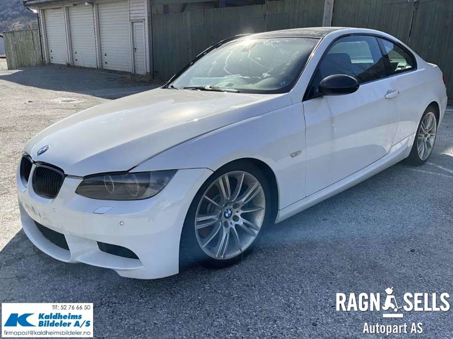 BMW 3-Serie 2005-2011 (E90/E91/E92/E93) (E90/E91/E92/E93), Motorkode: , Girkassekode: 23 00 7 571 423