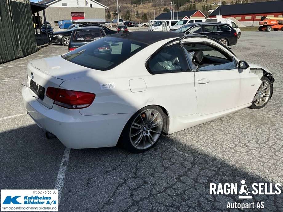 BMW 3-Serie 2005-2011 (E90/E91/E92/E93) (E90/E91/E92/E93), Motorkode: , Girkassekode: 23 00 7 571 423