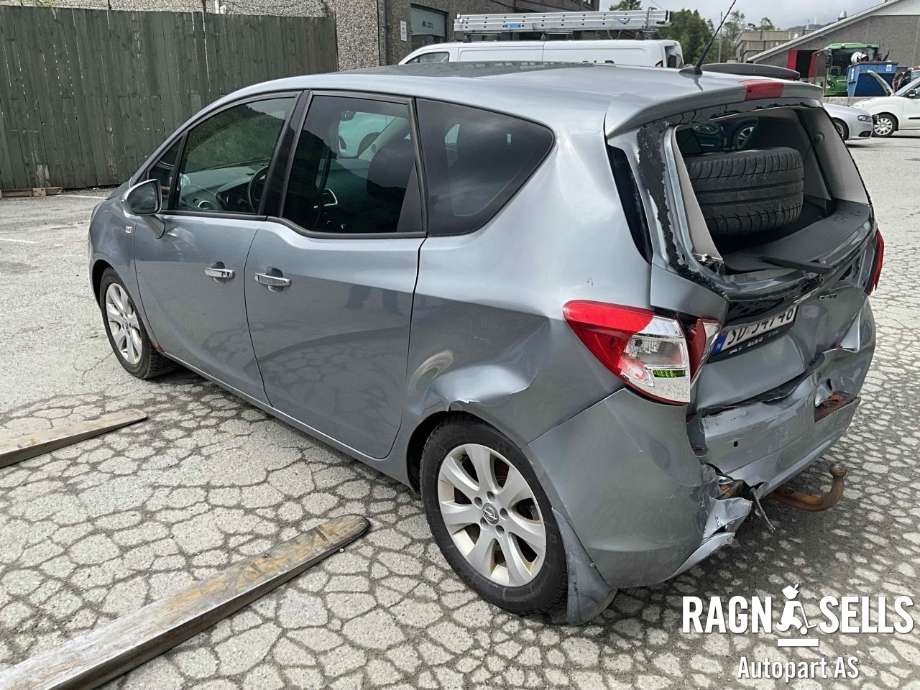 Opel Meriva B 2010-2017 , Motorkode: A17DT, Girkassekode: M36