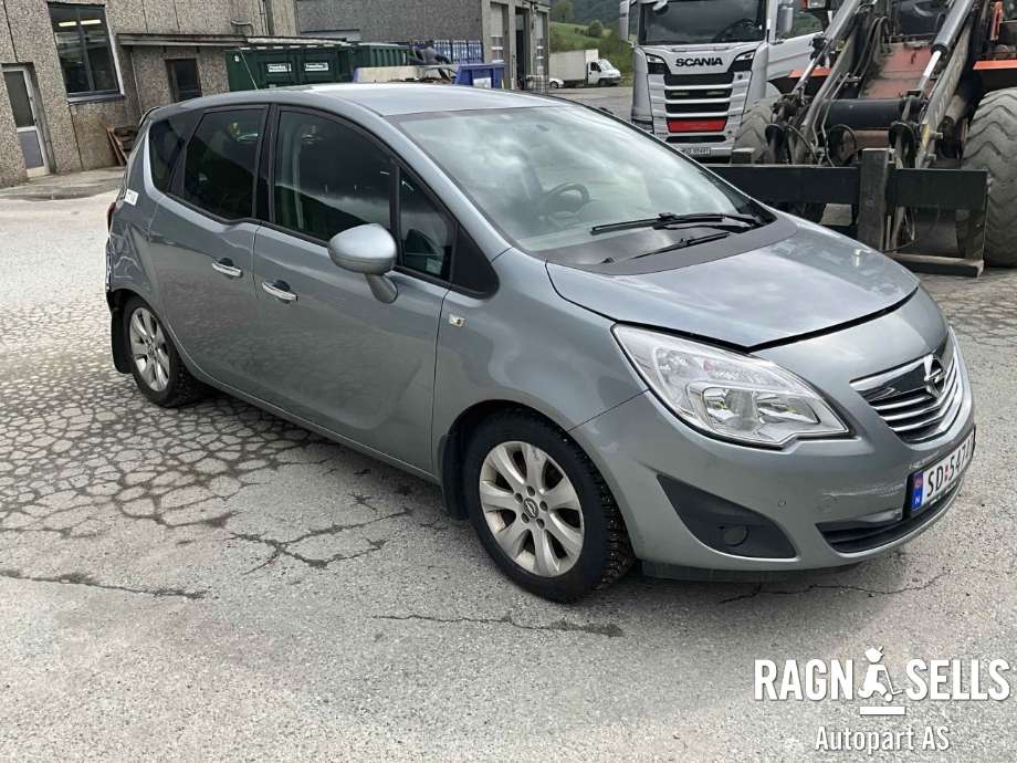 Opel Meriva B 2010-2017 , Motorkode: A17DT, Girkassekode: M36