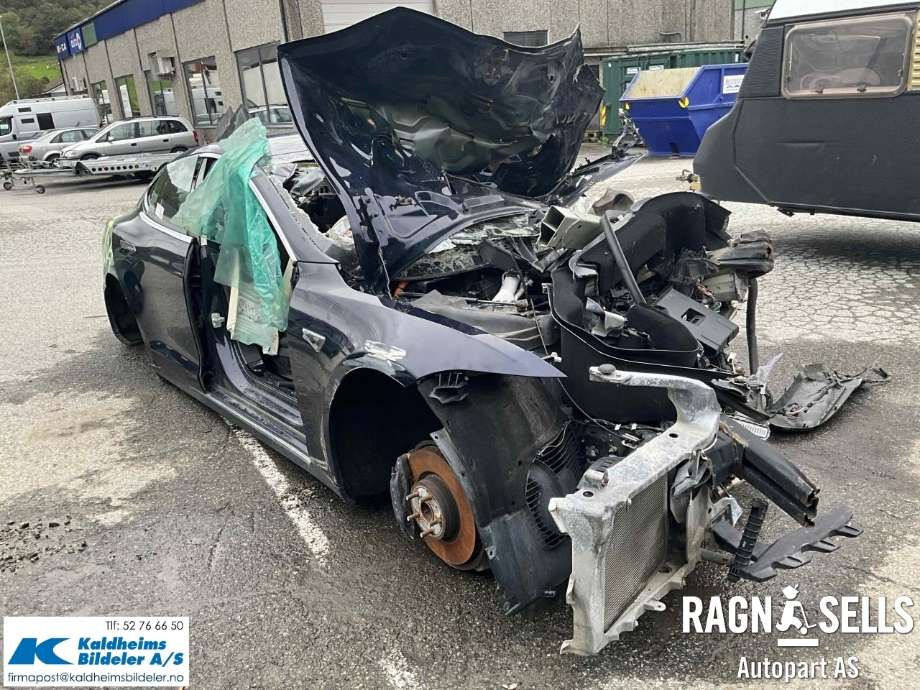 Tesla Model S 2013-2016 (Fase 1) , Motorkode: L1S, Girkassekode: 