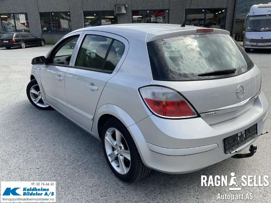Opel Astra H 2004-2009 , Motorkode: , Girkassekode: M26