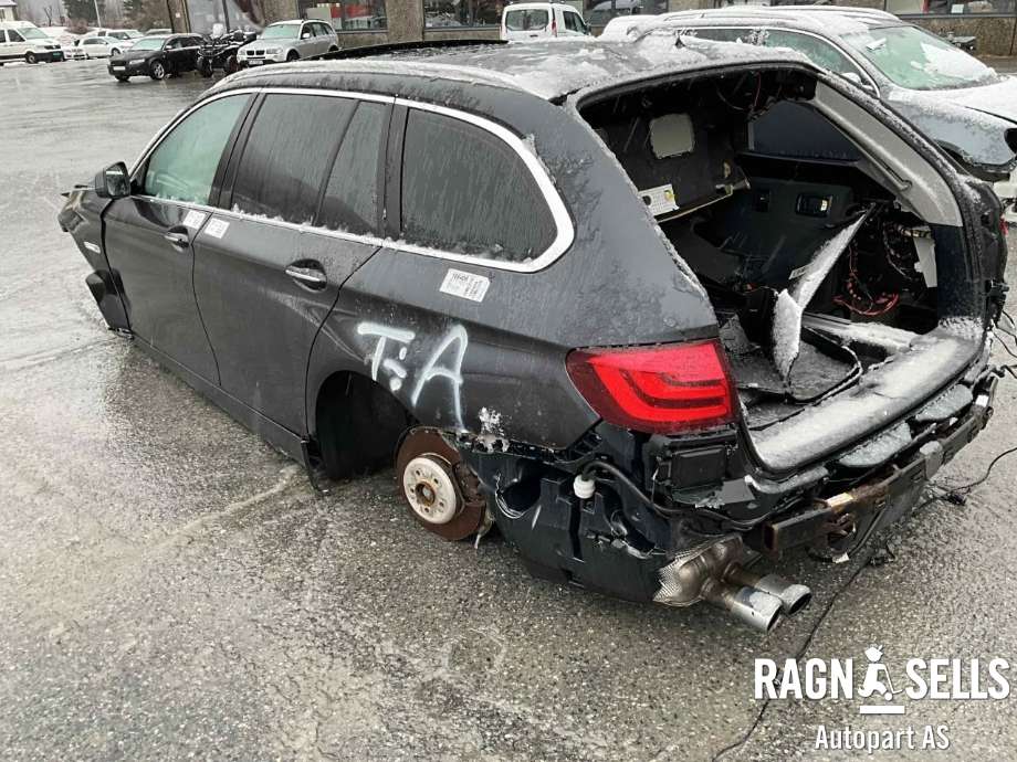 BMW 5-Serie 2010-2017 (F10/F11) (F10/F11), Motorkode: , Girkassekode: 24 00 7 626 002