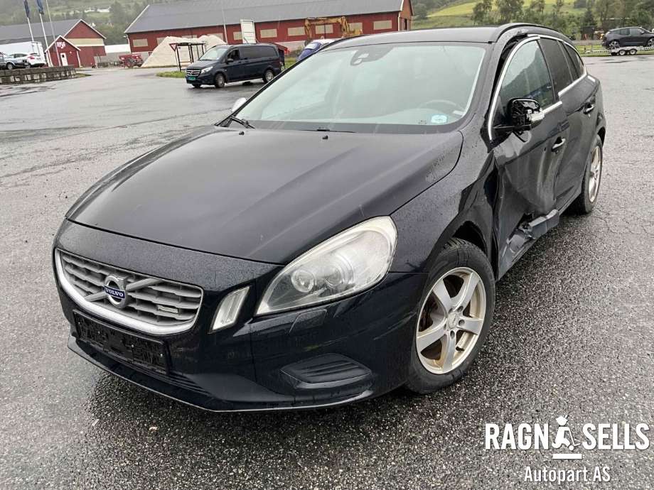 Volvo V60 2010-2013 (Type I, Fase 1) , Motorkode: D5204T3, Girkassekode: M66