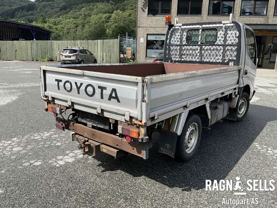 Toyota Dyna 300 1975-->> , Motorkode: 1KD-FTV, Girkassekode: 33030-25410