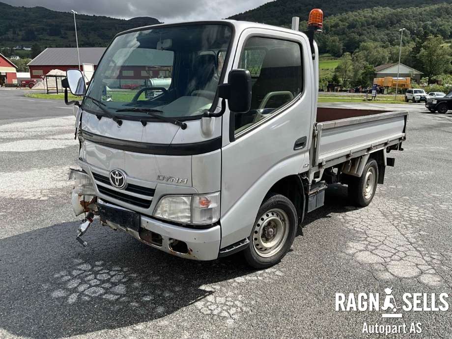 Toyota Dyna 300 1975-->> , Motorkode: 1KD-FTV, Girkassekode: 33030-25410