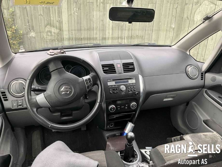 Suzuki SX4 2009-2013 (Type I, Fase 2) , Motorkode: M16A, Girkassekode: 24721-79J02