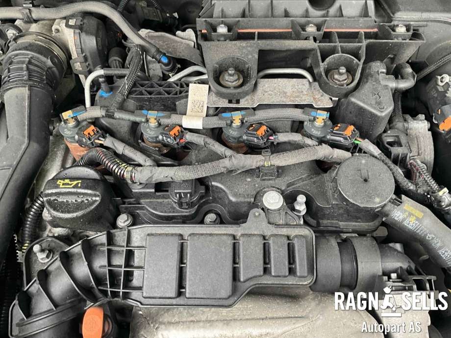 Citroën Berlingo 2019-->> (Type III) , Motorkode: YH01, Girkassekode: 16 230 929 80