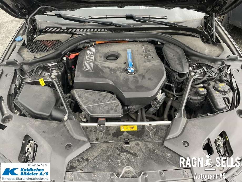 BMW 5-Serie 2017-->> (G30/G31) (G30/G31), Motorkode: B48B20A|GC1P25A, Girkassekode: 24 00 9 456 607