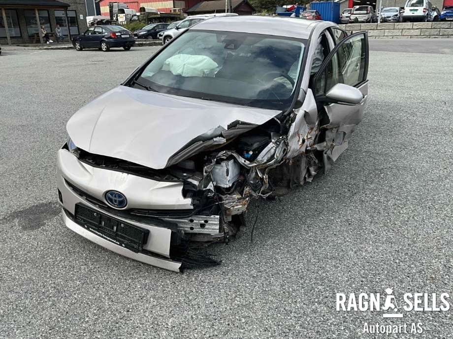 Toyota Prius 2016-2023 (Type IV) (combi) (combi), Motorkode: 2ZR-FXE, Girkassekode: 