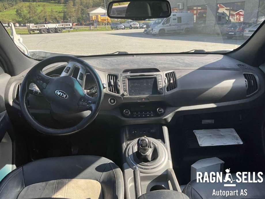 Kia Sportage 2010-2016 (Type III) , Motorkode: D4FD, Girkassekode: 4300032506