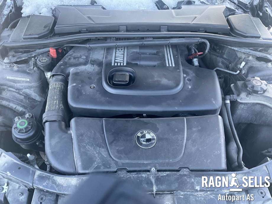 BMW 3-Serie 2005-2011 (E90/E91/E92/E93) (E90/E91/E92/E93), Motorkode: 204D4, Girkassekode: 24 00 7 556 047