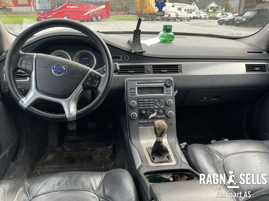 Volvo V70 2007-2013 (Type III, Fase 1) , Motorkode: D4164T, Girkassekode: MTX75